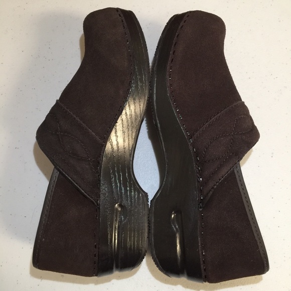 ▫️Lands’ End Women’s Brown Suede Clogs | Size 7B - Picture 9 of 15